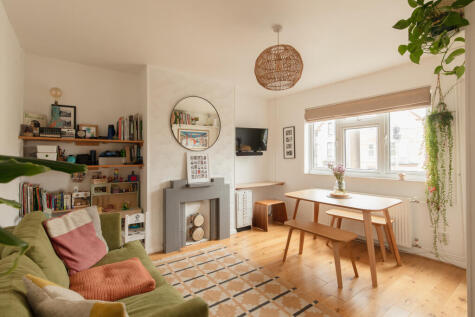 Blythe Hill, Honor Oak, SE6