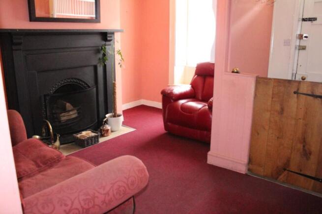 SITTING ROOM
