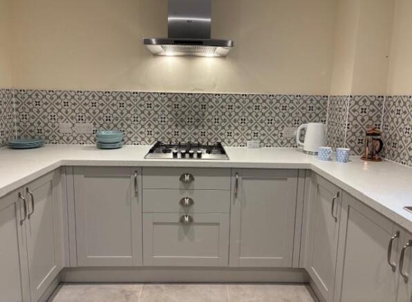 KITCHEN/BREAKFAST ROOM