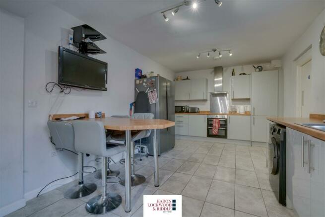 Kitchen Dining Area