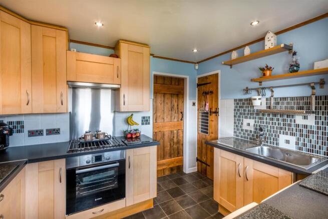 DSC_7464-Edit_kitchen.jpg