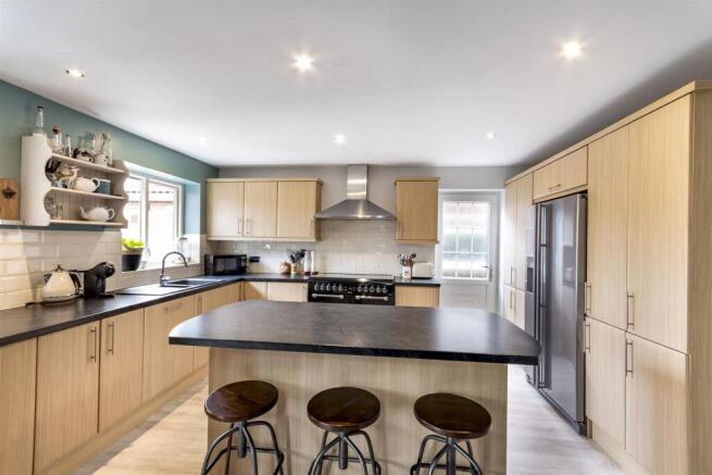 Open Plan Breakfast Kitchen
