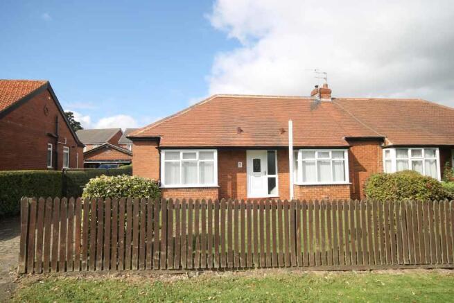 3 Bedroom Semi Detached Bungalow For Sale In Refurbished Extended