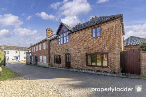 Hall Drive, OLD CATTON, Norfolk, NR6