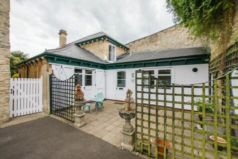 The Coach House, Penn Hill Road, Bath, BA1