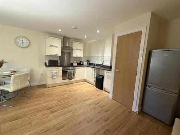 Open Plan Kitchen Living Area