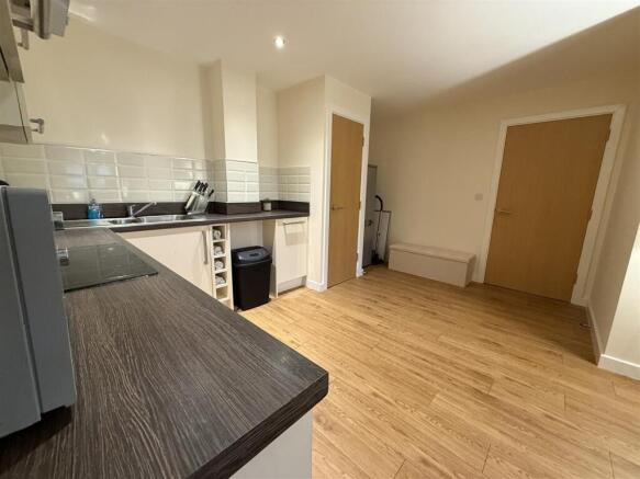 Open Plan Kitchen Living Area