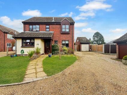 Conifer Close, Alresford, Colchester, CO7