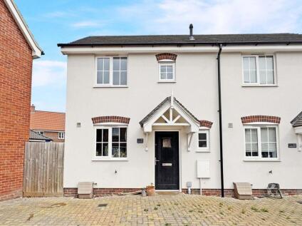 St Andrews Close, Alresford, Colchester, CO7