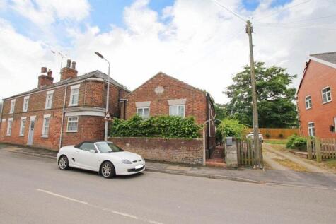 High Street, Wootton