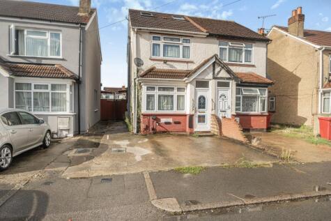 Slough, Berkshire, SL1