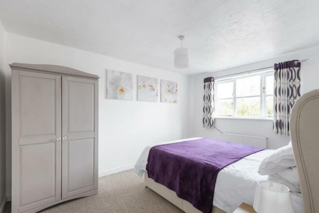 3 Bedroom House For Sale In Slough Berkshire