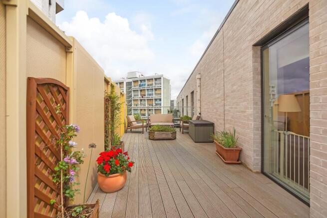 Roof Terrace (2).JPG