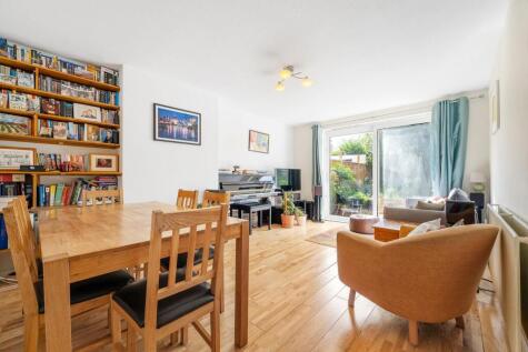 Ewen Crescent, SW2