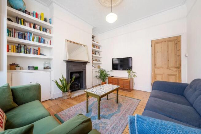 Reception room (2)