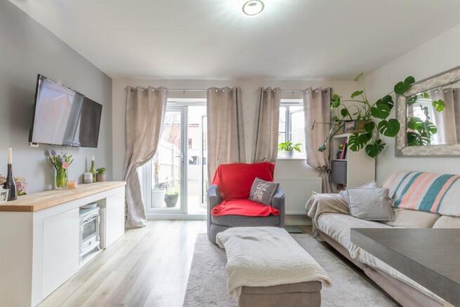 Kitchen/Lounge