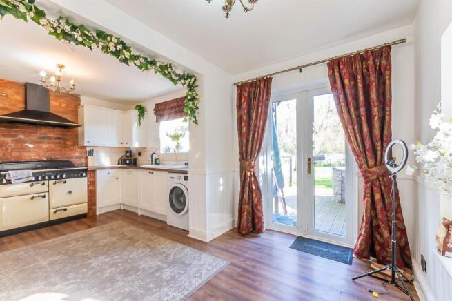 Kitchen Breakfast Room