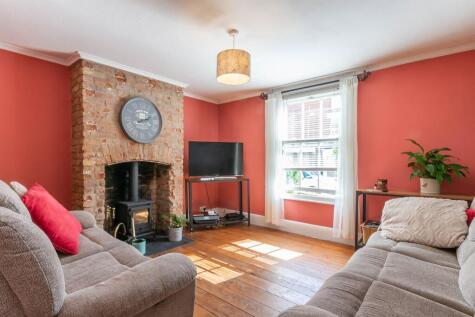 Crouch Road, BURNHAM-ON-CROUCH