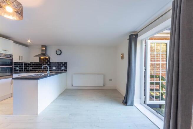 Lounge/Diner/Kitchen