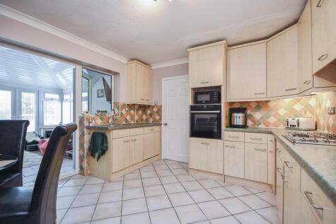 The Leas, Burnham-On-Crouch