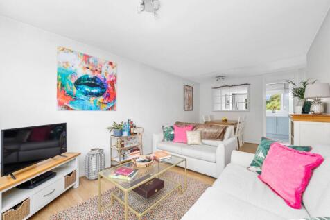 Bartholomew Close,
Wandsworth, SW18