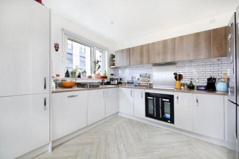 Courthouse Way,
Wandsworth, SW18