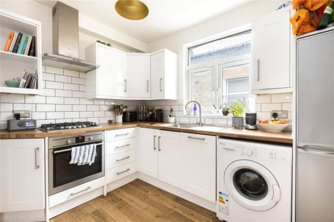 Kitchen 02