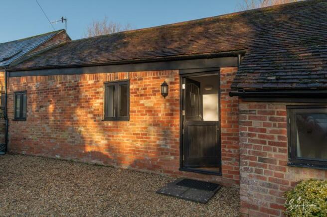 Welcome to Lacewood Barn