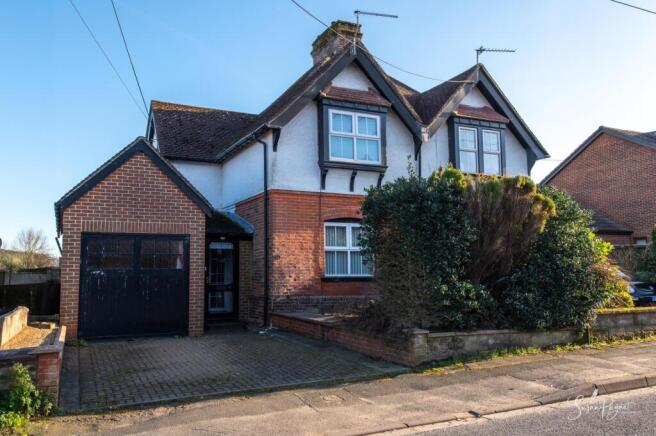 Welcome to 41 Station Road