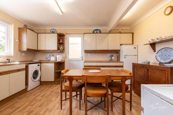 Kitchen - Breakfast Room