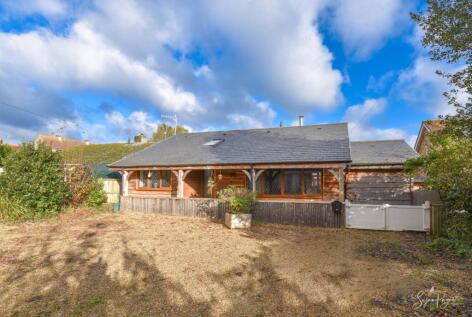 *CHAIN FREE* Newchurch, Sandown