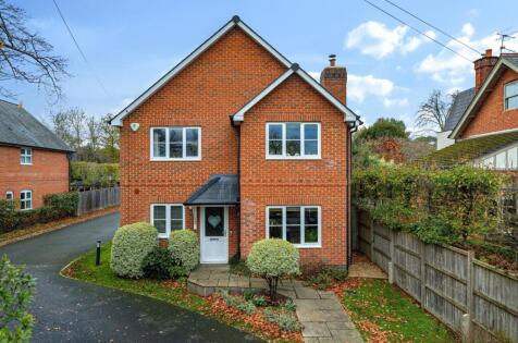 Morden Close, Mortimer, Reading, Berkshire, RG7