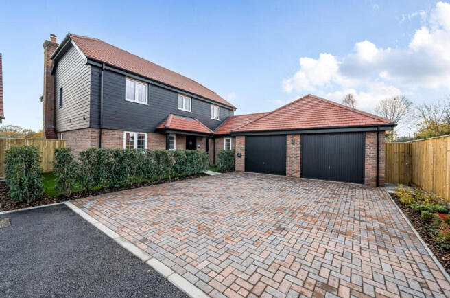 1380662-1-6914b24...