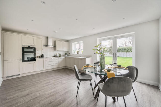 1380666-9-6914ae9...