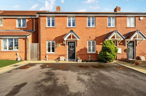 Garrett Drive, Shinfield, Reading, Berkshire, RG2