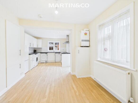 CAM03337G0-PR0347...