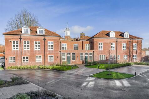 St Peters Mews, The Parade, Marlborough, Wiltshire, SN8