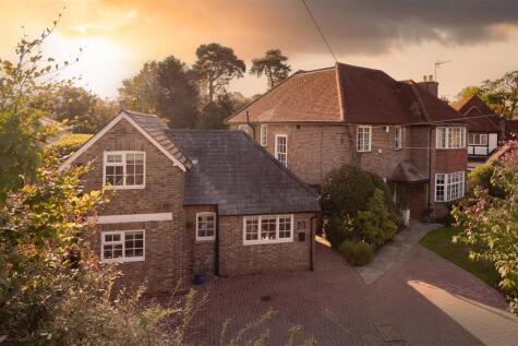 Linkfield Lane, Redhill