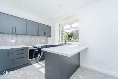 Caernarvon Avenue, Burnley