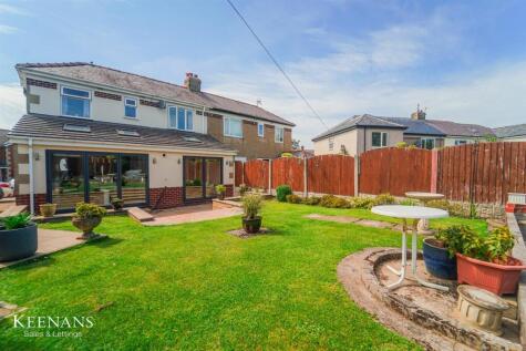 Dyneley Avenue, Burnley