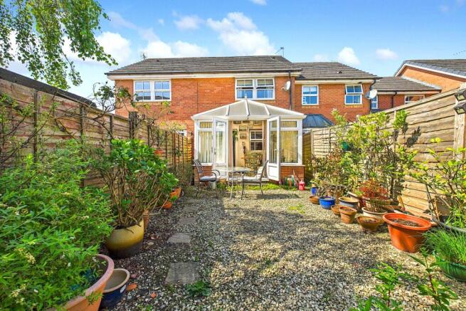 Roseberry Grove -Rear