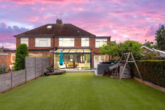 3 Orchard Gardens - Dusk