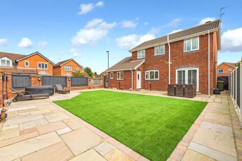 Holyrood Drive, York YO30 5WB