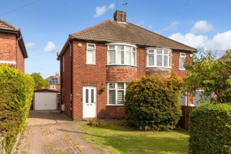 Gormire Avenue, York, North Yorkshire, YO31 9JB