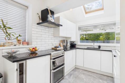 Lown Hill, York, North Yorkshire, YO24 3DY