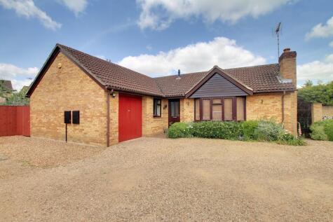 Pacific Close, March