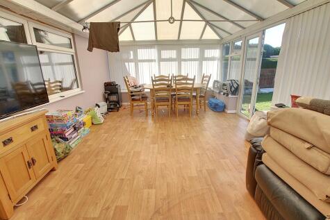 Station Drive, Wisbech St. Mary