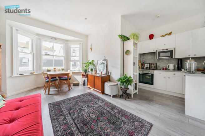 Living/Kitchen