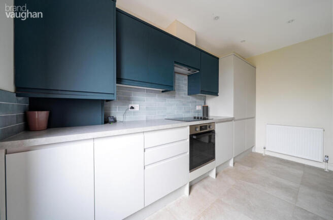 18260d45-8ebd-43a...