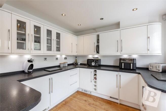 Kitchen/Breakfast Rm